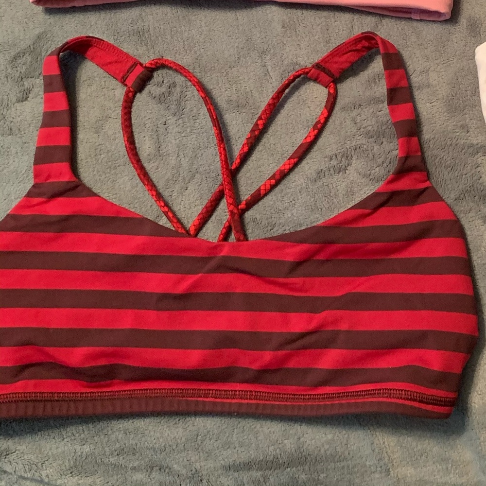 Lulu lemon sports bra